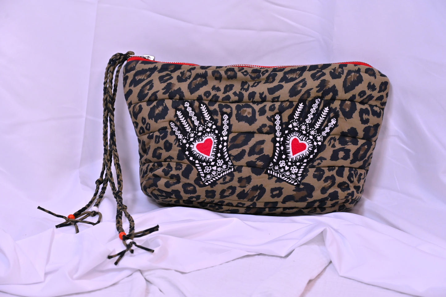 Pouch léopard hands of love