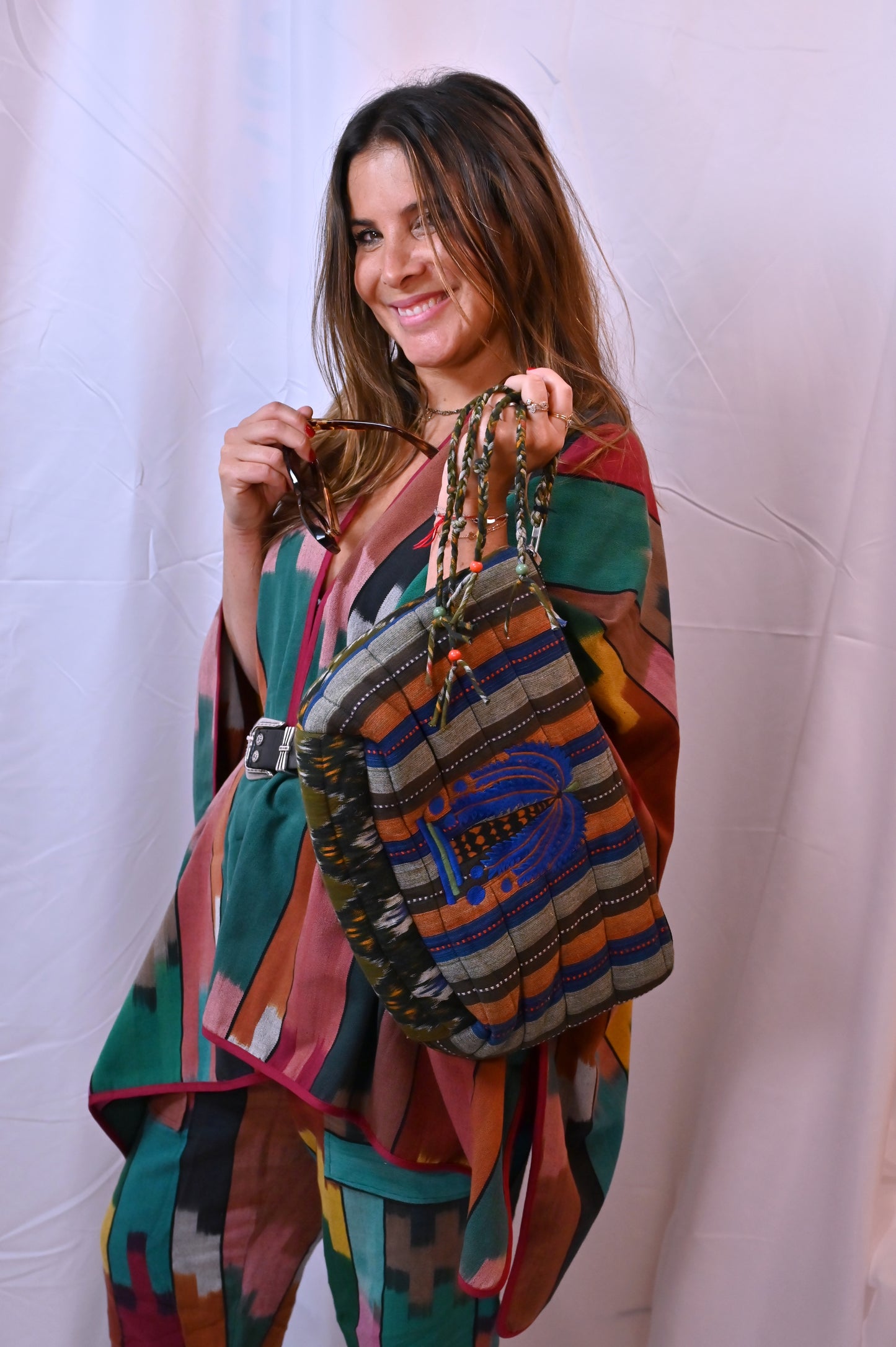 Poncho multipatel