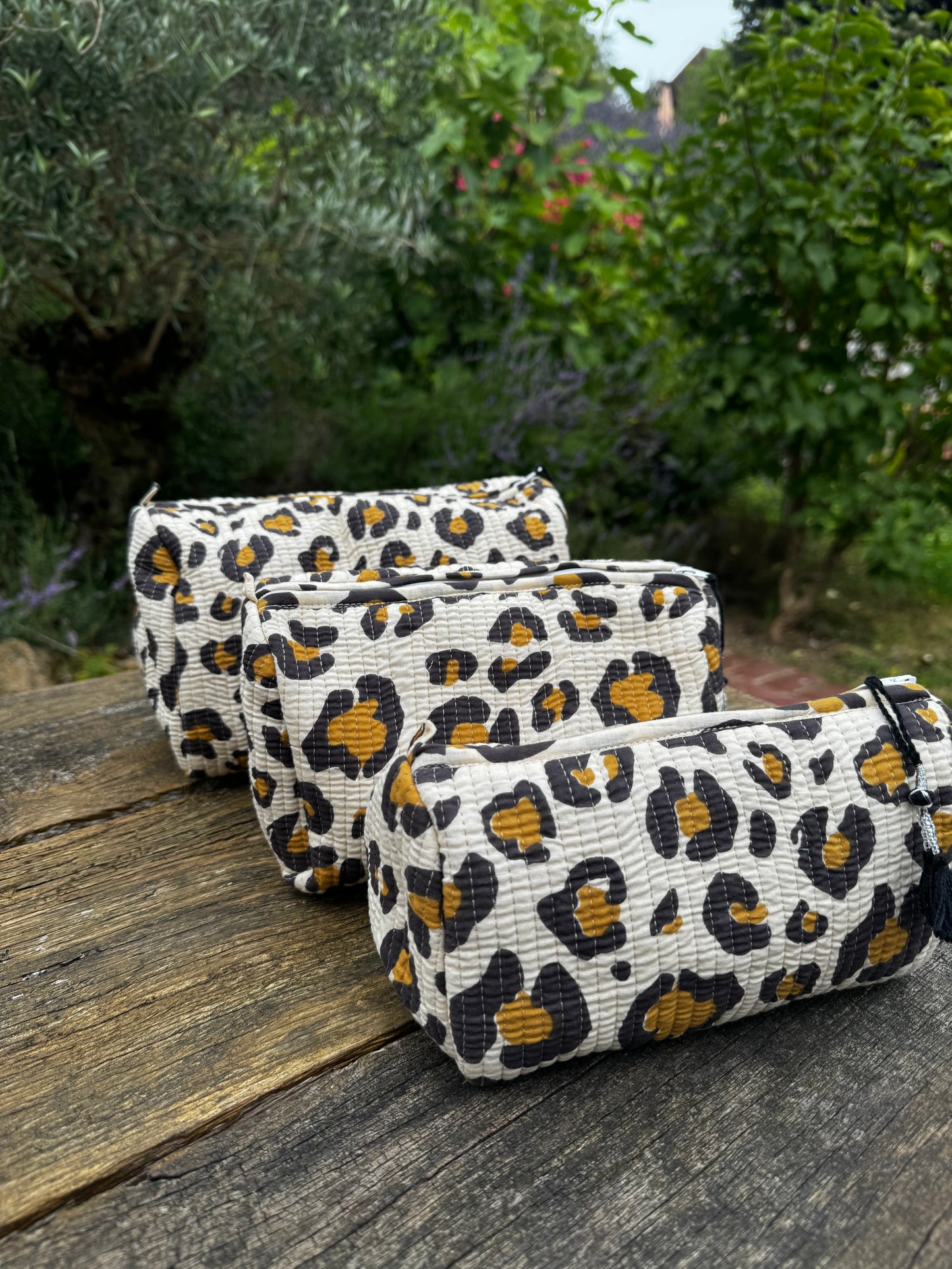 Set 3 pouches leopard camel