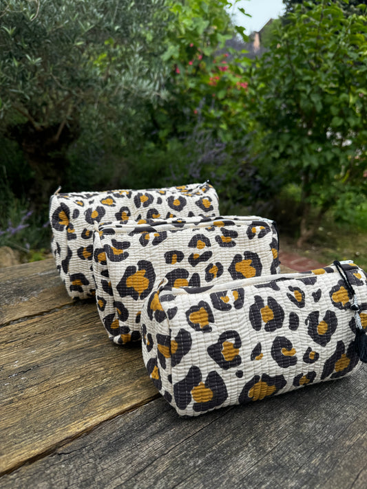 Set 3 pouches leopard camel
