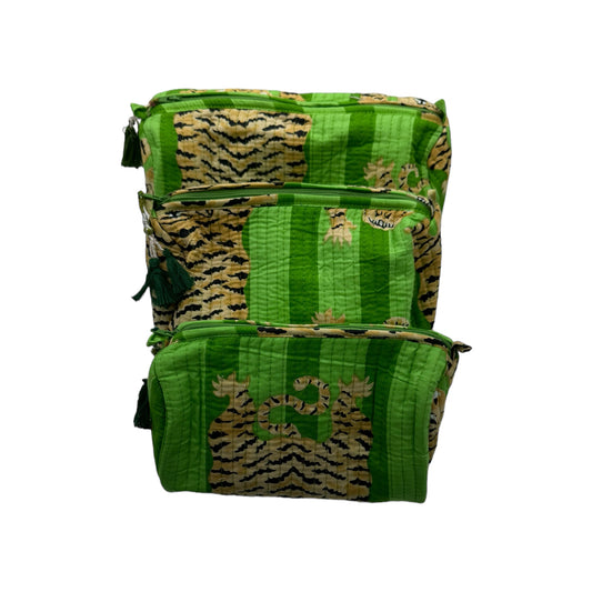 THE THREE POUCH-LEOPARD GREEN